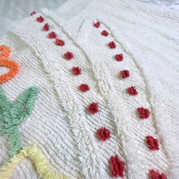 Vintage Chenille Bedspread Blanket Full Queen King Off White 92 x 100 Flowers - Picture 4 of 16